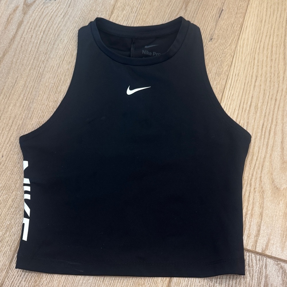 Nike Black and White Athletic Crop Top